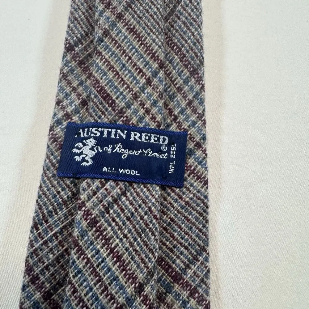 Vintage Austin Reed Regent Street 100% Wool Plaid Tie Gray Burgundy Blue 56”